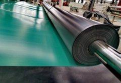 雙(shuang)色(se)光(guang)面土工(gong)膜