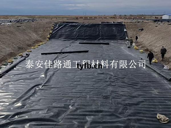 尾礦(kuang)庫(ku)防滲(shen)膜搭接技(ji)巧，築(zhu)牢防滲(shen)系統關(guan)鍵防線(xian)